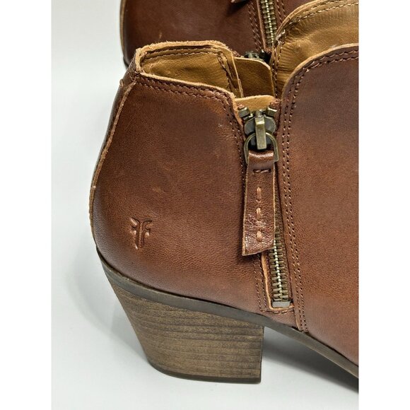 Frye Judith Double Zip Leather Ankle Boots Heel Booties Cognac Brown 7M Women’s - Picture 2 of 9